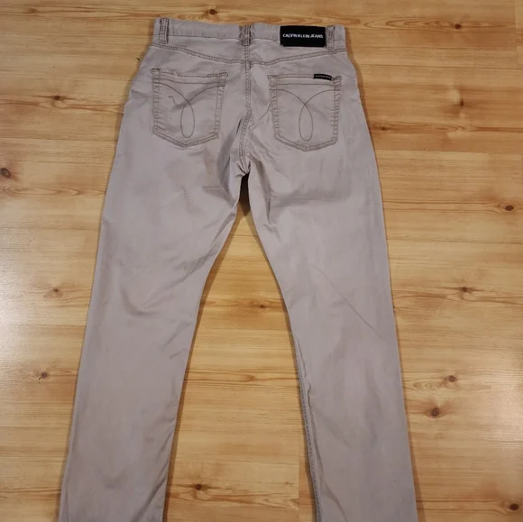 Calvin Klein Men's Tan Jeans - Picture 6 of 9